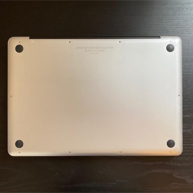 APPLE MacBook Pro MD104J/A　非光沢高解像度ディスプレイ