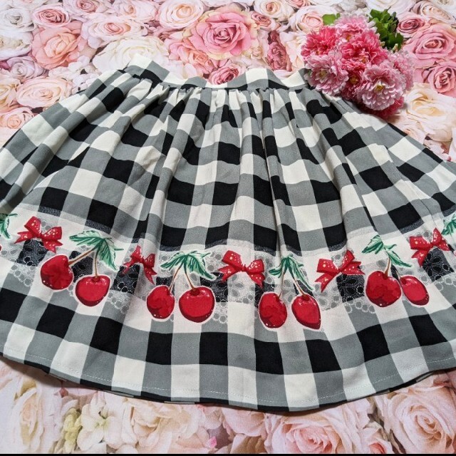 axes femme(アクシーズファム)のリズリサ❤axes femme❤チェック❤さくらんぼ＆リボン♥スカート レディースのスカート(ミニスカート)の商品写真