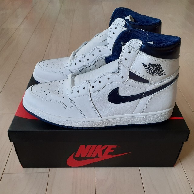 AIR JORDAN1 RETRO HIGH OG MIDNIGHT NEVY