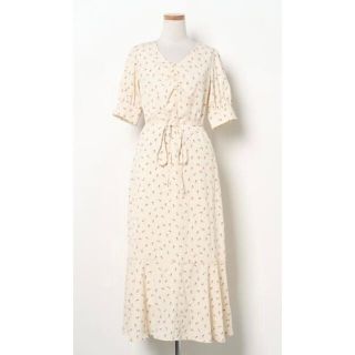 トッコ(tocco)のtocco closet 小花柄ワンピース(8月末処分予定)(ロングワンピース/マキシワンピース)