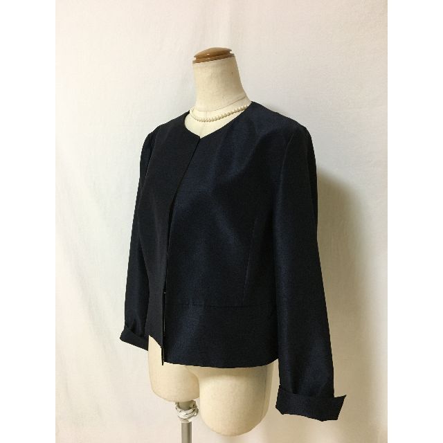 J620新品23区バックサテンシャンタンジャケット13号¥33000日本製-