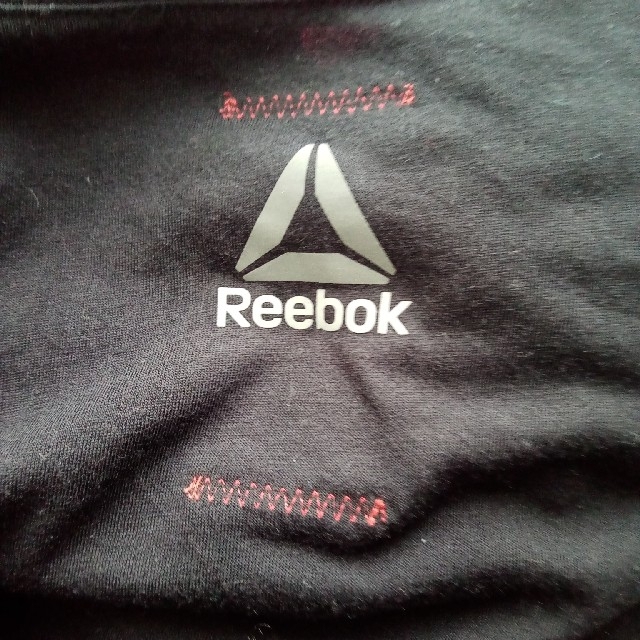 Reebok(リーボック)のReebok　半袖　Tシャツ　M レディースのトップス(Tシャツ(半袖/袖なし))の商品写真