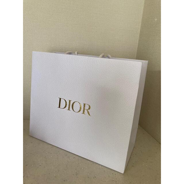 Christian Dior(クリスチャンディオール)のクリスチャンディオール ショップ紙袋 レディースのバッグ(ショップ袋)の商品写真