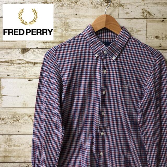 FRED PERRY(フレッドペリー)のFRED PERRY フレッドペリー　ワンポイント刺繍　長袖　シャツ　チェック柄 メンズのトップス(シャツ)の商品写真