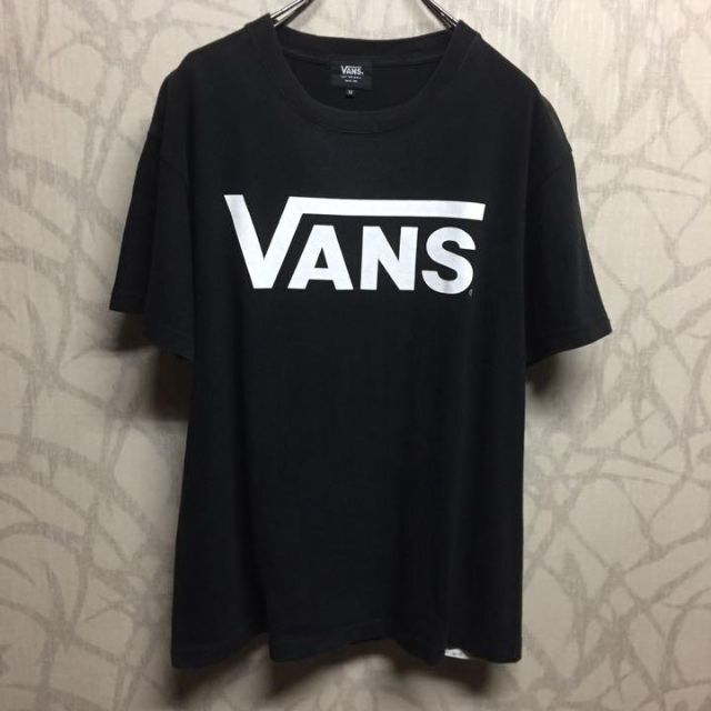 VANS(ヴァンズ)の【レア】バンズ　Tシャツ　半袖　胸ビッグロゴ　ブラック メンズのトップス(Tシャツ/カットソー(半袖/袖なし))の商品写真