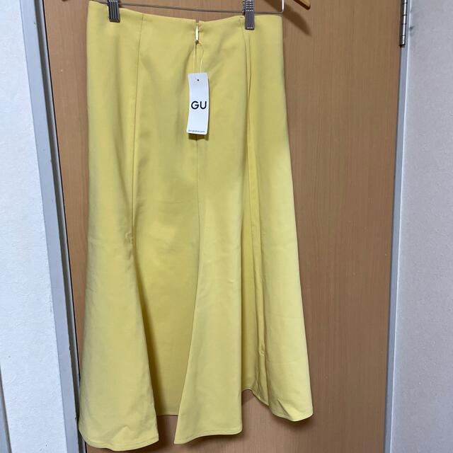 GU(ジーユー)の新品 GU マーメイドスカート　イエロー レディースのスカート(ロングスカート)の商品写真