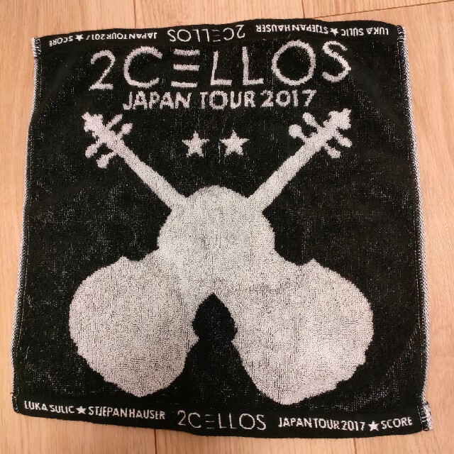 2CELLOS ハンドタオル レディースのファッション小物(ハンカチ)の商品写真