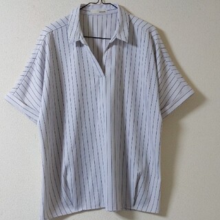シューラルー(SHOO・LA・RUE)のシャツ　カットソー　レディース　シューラルー(シャツ/ブラウス(半袖/袖なし))