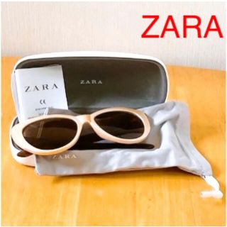 ザラ(ZARA)の【美品】ZARA/サングラス　キャットアイ　(ケース付き　巾着付き)(サングラス/メガネ)