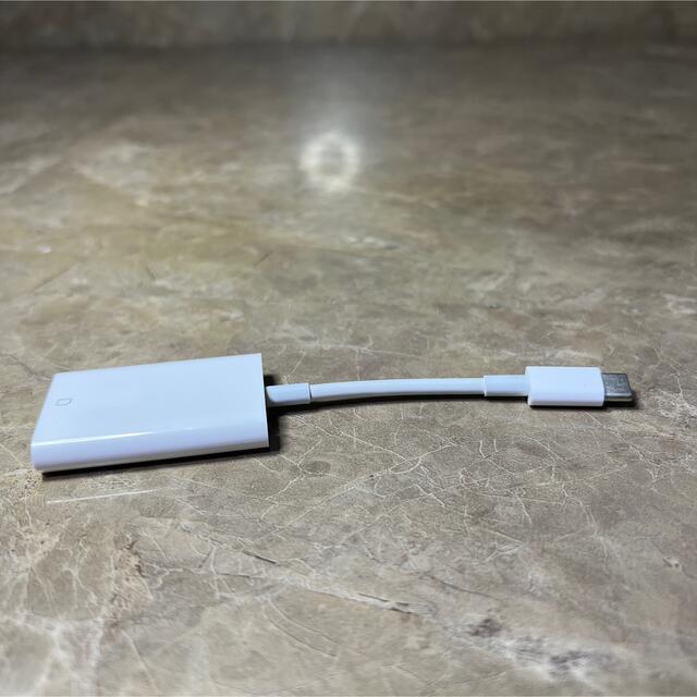 Apple A2082 純正　USB Type-C SDカードリーダー