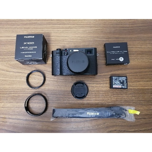 FUJIFILM X100V ブラック 付属品多数 - カメラ FUJIFILM X100V ブラック 付属品多数 - カメラ