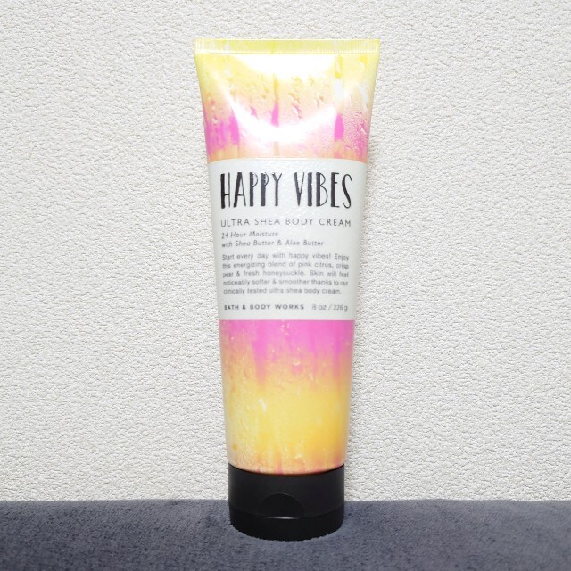 Bath & Body Works(バスアンドボディーワークス)のBATH & BODY WORKS ボディクリーム ボディローション 保湿 コスメ/美容のボディケア(ボディクリーム)の商品写真