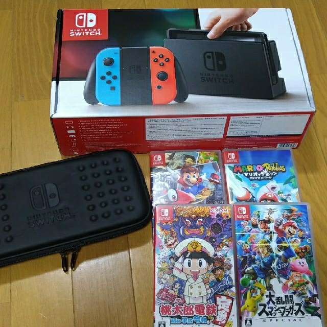 Nintendo switch本体＋ソフト4本＋Switchケース 在庫限りの特価