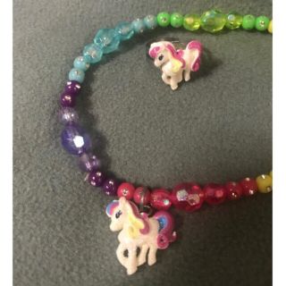 クレアーズ(claire's)のユニコーン🦄リング&ビーズネックレス🦄(キャラクターグッズ)