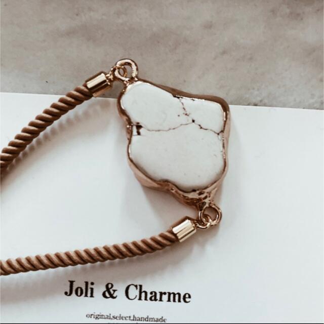 white turquoise slice bracelet ハンドメイドのアクセサリー(ブレスレット/バングル)の商品写真