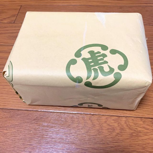 申込書郵送】とらや 小形羊羹36本 化粧箱付-