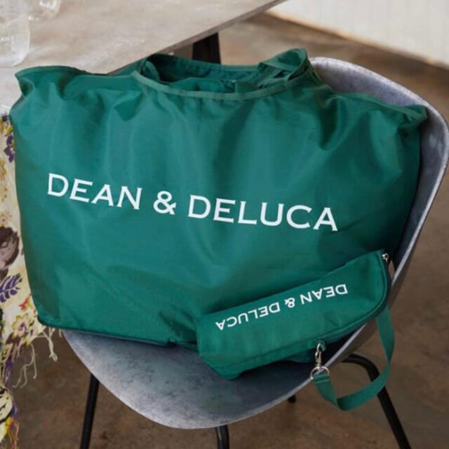 DEAN & DELUCA(ディーンアンドデルーカ)のディーン＆デルーカ レジかご買物バッグ+保冷ボトルケース レディースのバッグ(エコバッグ)の商品写真