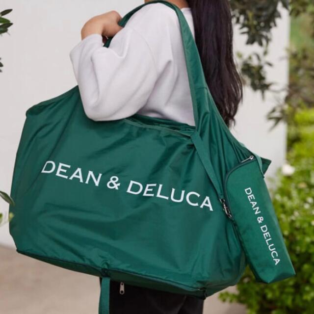 DEAN & DELUCA(ディーンアンドデルーカ)のディーン＆デルーカ レジかご買物バッグ+保冷ボトルケース レディースのバッグ(エコバッグ)の商品写真