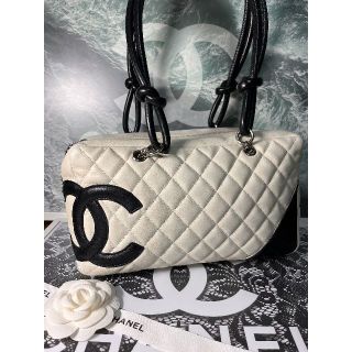 シャネル(CHANEL)の☆正規超美品☆シャネル　カンボンライン　ボーリングバッグ　カーフスキン　白＆黒♪(ハンドバッグ)