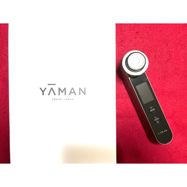 YA-MAN(ヤーマン)のお値下げしました【美品】YA-MAN 美顔器 スマホ/家電/カメラの美容/健康(フェイスケア/美顔器)の商品写真