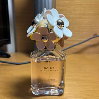 マークジェイコブス(MARC JACOBS)のマークジェイコブス香水DAISY(香水(女性用))