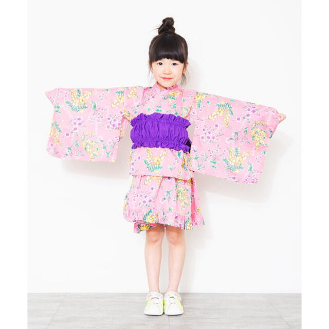 Branshes(ブランシェス)のブランシェス　branshes  ミモザ柄　浴衣 キッズ/ベビー/マタニティのキッズ服女の子用(90cm~)(甚平/浴衣)の商品写真