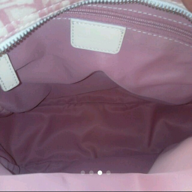 Christian Dior(クリスチャンディオール)のDiorフラワートロッターバック レディースのバッグ(ショルダーバッグ)の商品写真