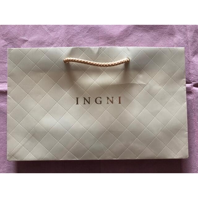 INGNI(イング)のレディースブランドショッパー 4枚セット イング エブリン レディースのバッグ(ショップ袋)の商品写真