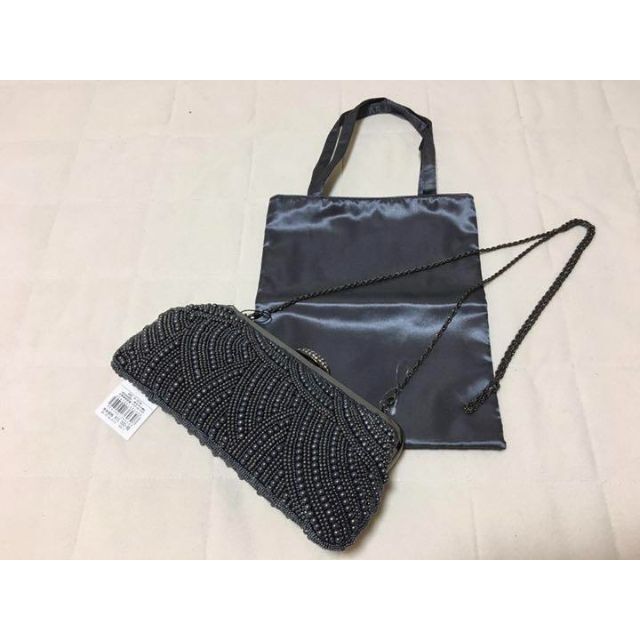 23区(ニジュウサンク)の専用568新品23区パールスケールパーティバッグ&サテンバッグ￥17600結婚式 レディースのバッグ(クラッチバッグ)の商品写真