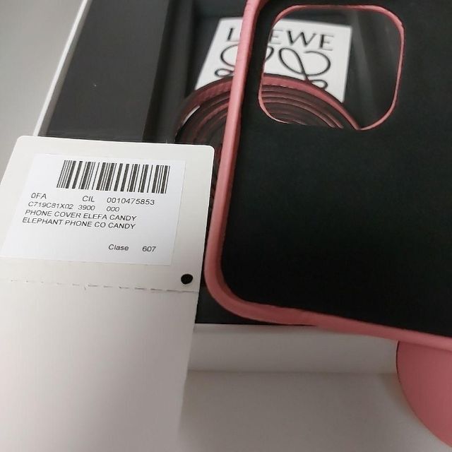 【新品・未使用】LOEWE iPhone スマホケース