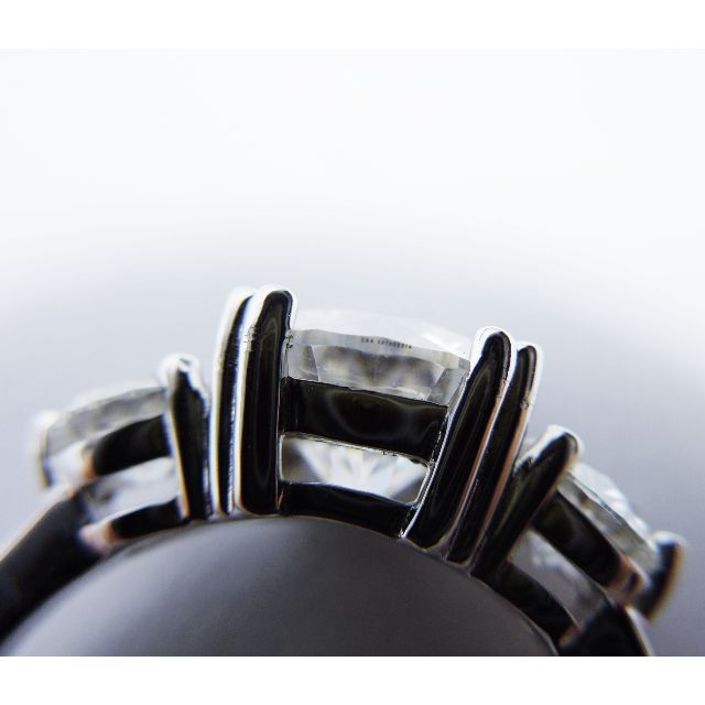 約14.25号 3EX 合計2.8ct モアサナイトリング 2ct0.4ct×2