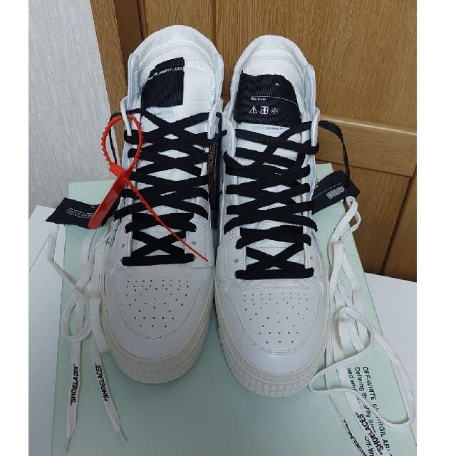 Off-White(オフホワイト) ハイカットスニーカー Off-White(オフホワイト) ハイカットスニーカー