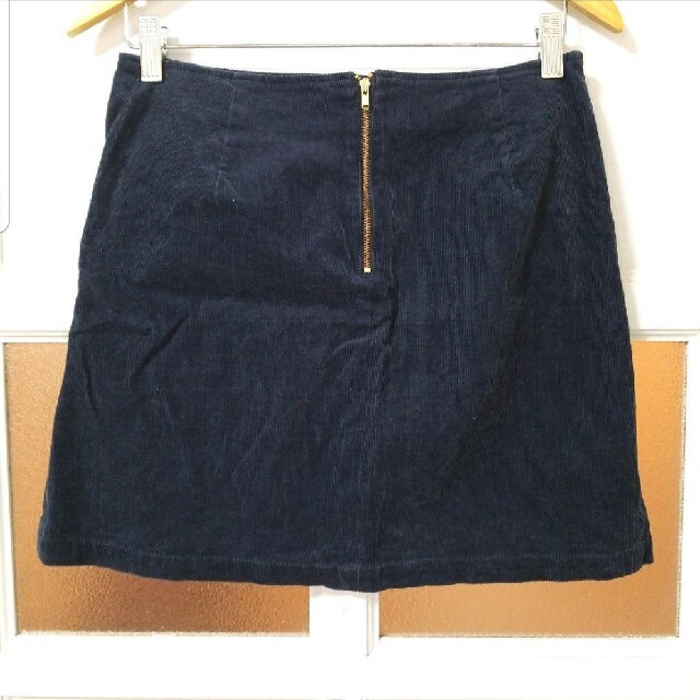 SLOBE IENA(スローブイエナ)のイエナスローブ ネイビー×ゴールド コーデュロイ 台形ミニスカート M/9号 レディースのスカート(ミニスカート)の商品写真