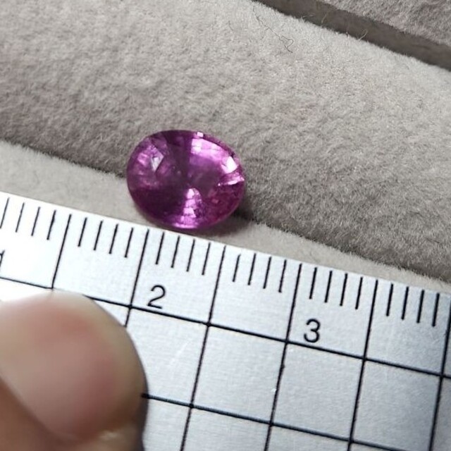 非加熱大粒天然ピンクサファイア ルース 1.627ct www