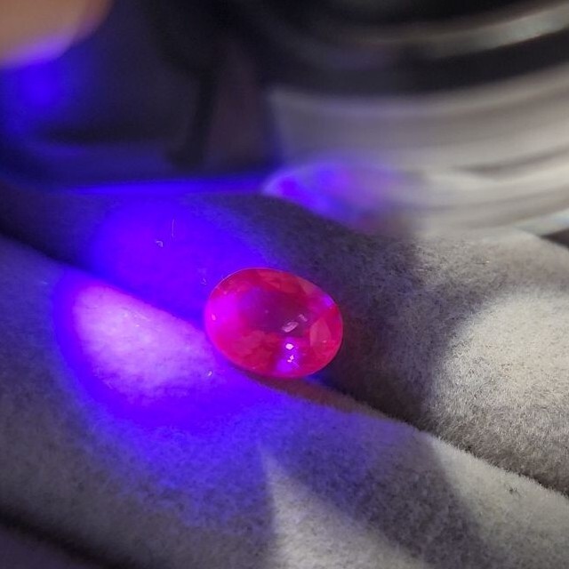大粒天然ピンクサファイア ルース 1.627ct www.lahza.jp