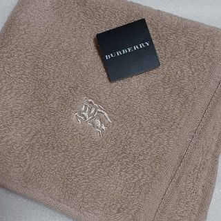 バーバリー(BURBERRY)の値下げ📌バーバリー☆大判タオルハンカチ(ハンカチ)