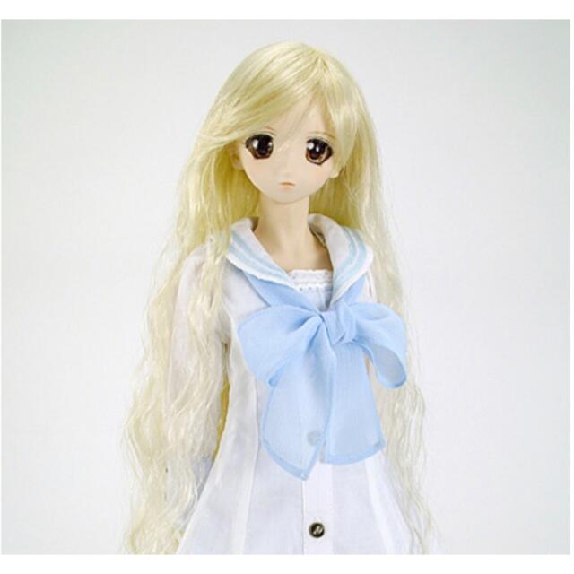 VOLKS(ボークス)のボークス  ロングウィッグ アイボリー 9-10インチ  W-117D-613 ハンドメイドのぬいぐるみ/人形(人形)の商品写真