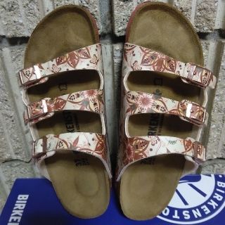 ビルケンシュトック(BIRKENSTOCK)の【1回使用】BIRKENSTOCKフロリダ37(サンダル)