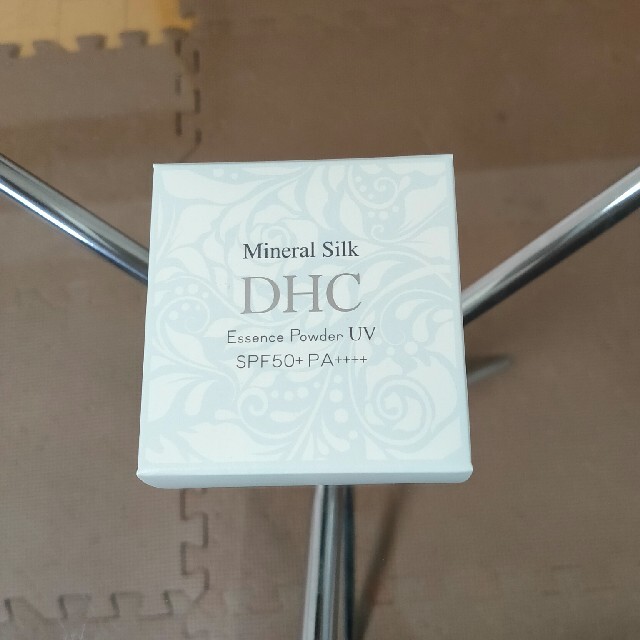 DHC(ディーエイチシー)のDHC ミネラルSエッセンスパウダーUV コスメ/美容のベースメイク/化粧品(フェイスパウダー)の商品写真