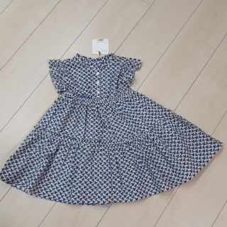 ベベ(BeBe)のBeBe　【新品】　100cm　ワンピース 　タグつき(ワンピース)