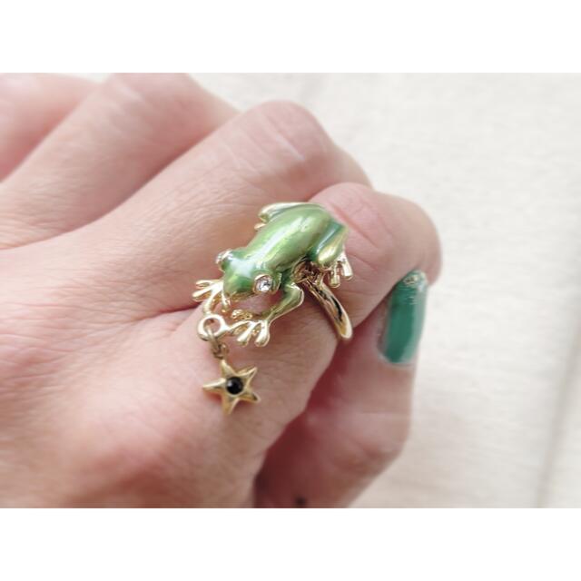 フリーサイズ　蛙のリング レディースのアクセサリー(リング(指輪))の商品写真