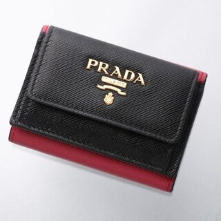 日本語版公式通販サイト iukjr様専用✨プラダ　コンパクトウォレット　二つ折り　バイカラー　黒×赤 折り財布