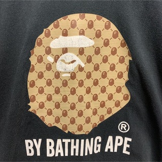 アベイシングエイプ(A BATHING APE)のA BATHING APE Tシャツ　大猿　モノグラム柄(Tシャツ/カットソー(半袖/袖なし))