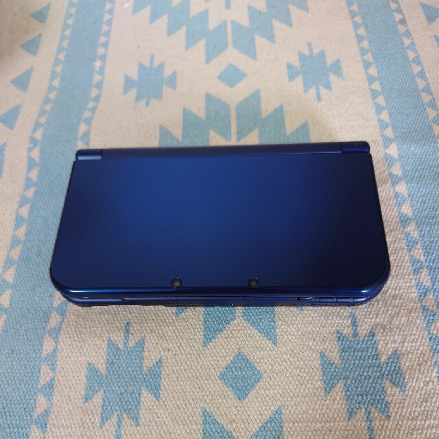 任天堂「Newニンテンドー3DS LL メタリックブルー」液晶美品