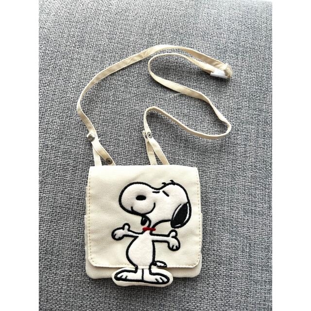 SNOOPY(スヌーピー)のあつこ様専用　 キッズ/ベビー/マタニティのこども用バッグ(ポシェット)の商品写真