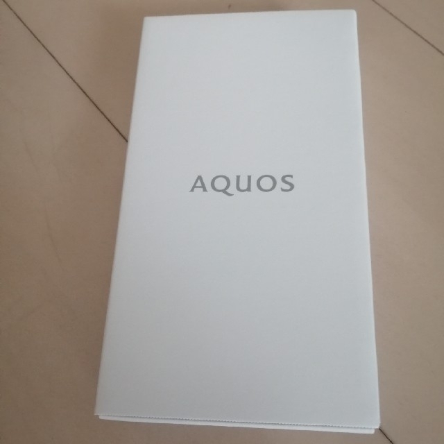 【新品 未使用】AQUOS sense6s SHG07 ライトカッパースマートフォン本体