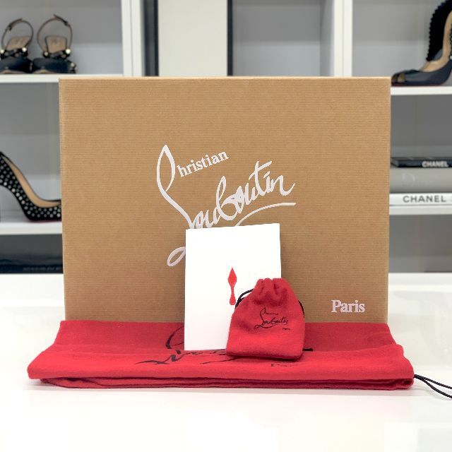 Christian Louboutin(クリスチャンルブタン)の4795 クリスチャンルブタン ピラクロウ スタッズ ラメ ウェッジサンダル レディースの靴/シューズ(サンダル)の商品写真