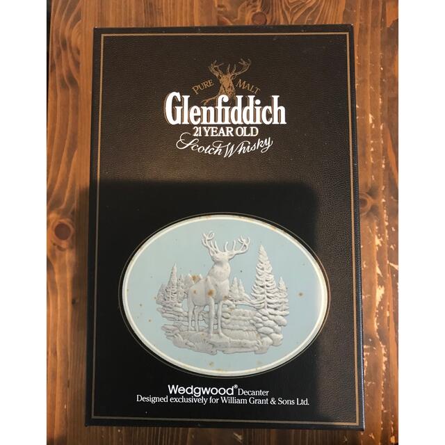 WEDGWOOD(ウェッジウッド)の 未開栓 Glenfiddich WEDGWOOD 21年  食品/飲料/酒の酒(ウイスキー)の商品写真