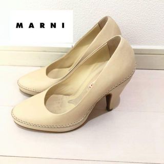 マルニ(Marni)のマルニ◆MARNI ホワイト　レザー　シンプル　イタリア製　白(ハイヒール/パンプス)