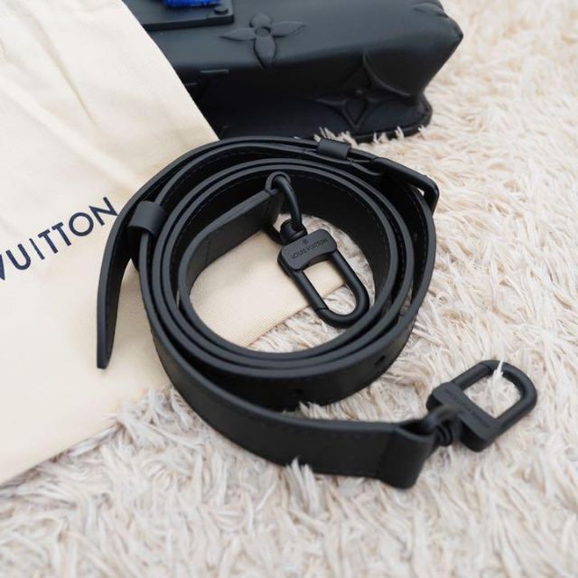 LOUIS VUITTON ルイヴィトン アンバサダーPM【未使用】